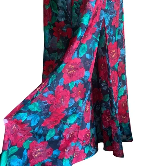 Vintage Gold Label Victoria’s Secret red, green and black sheer slip dress S - Picture 3 of 7